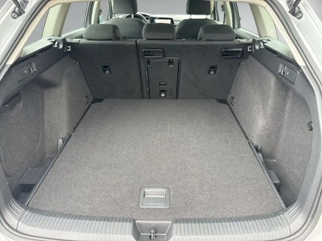 Volkswagen Golf DSG Golf VIII Variant