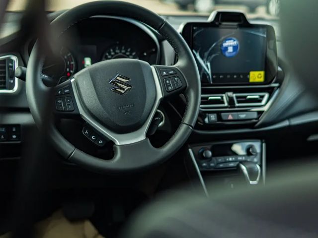 Suzuki S-Cross AllGrip Hybrid