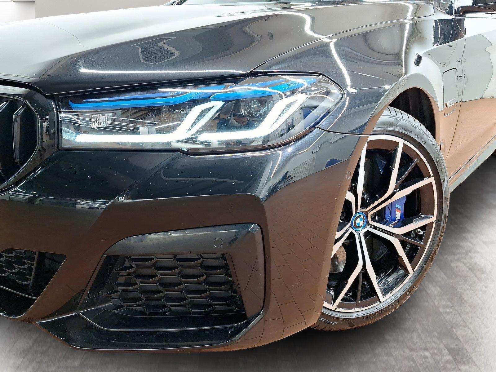 BMW 545 545e Sedan xDrive