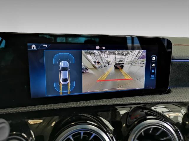 Mercedes-Benz CLA 200 AMG Line Coupé