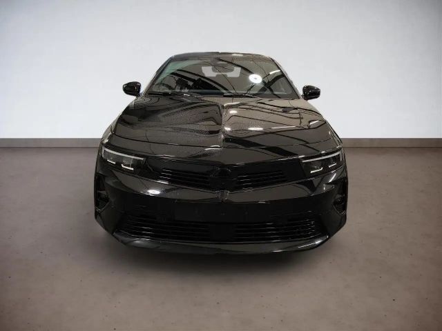 Opel Astra GS-Line Grand Sport