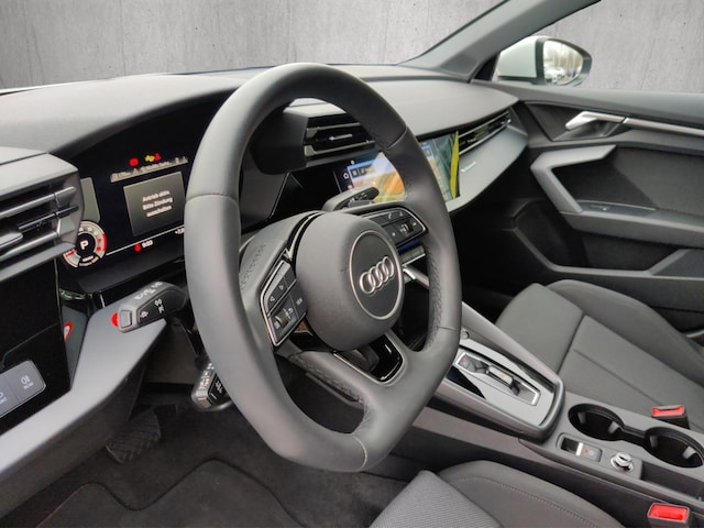 Audi A3 30 TFSI S-Line S-Tronic Sedan