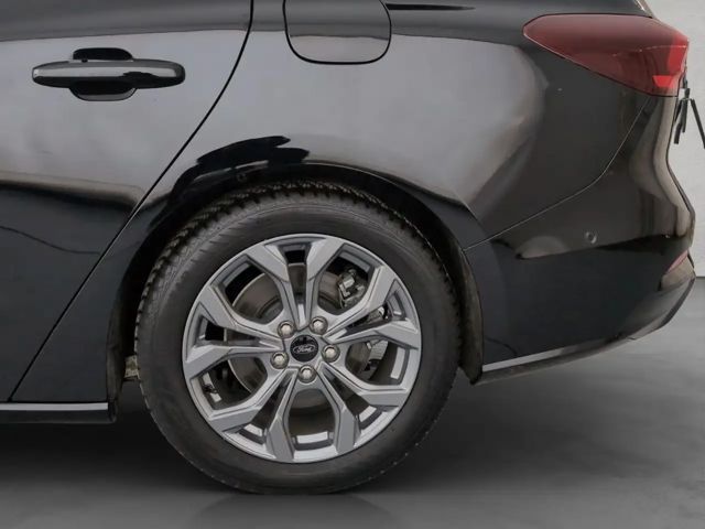 Ford Focus ST Line Wagon