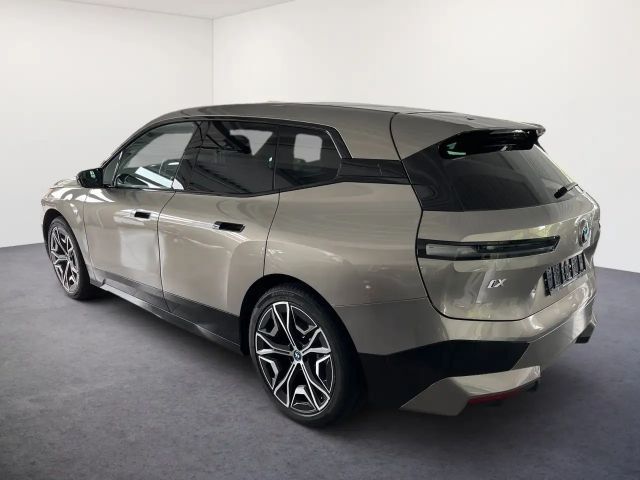 BMW iX xDrive xDrive40