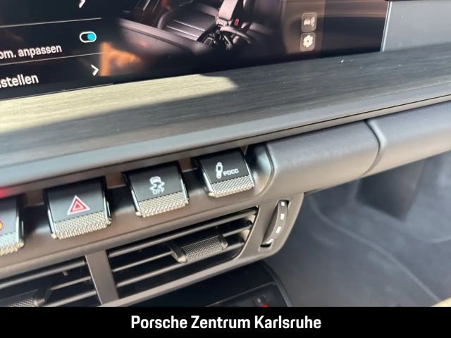 Porsche 992 Cabrio Carrera GTS