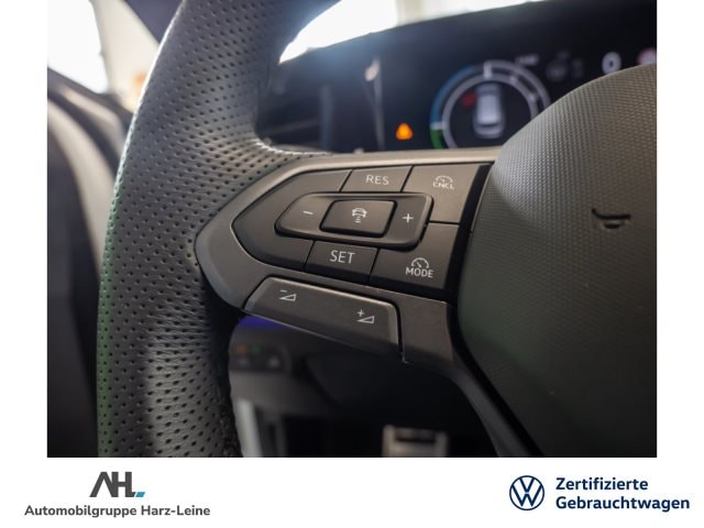 Volkswagen Passat DSG R-Line