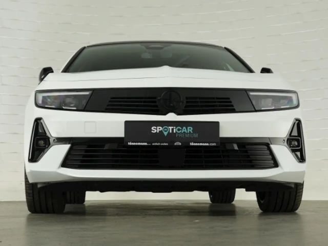 Opel Astra Sports Tourer Ultimate