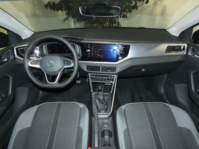 Volkswagen Polo Style