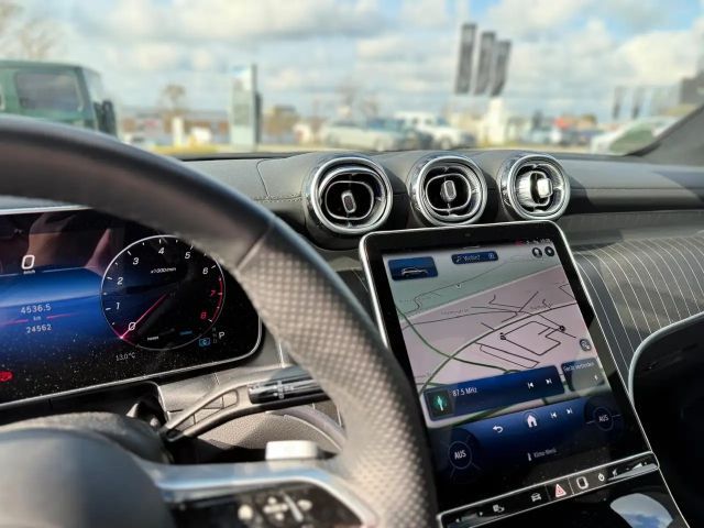 Mercedes-Benz GLC 300 4MATIC AMG Line