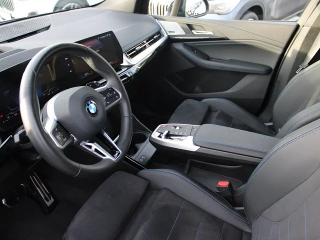 BMW 223 223i M-Sport xDrive