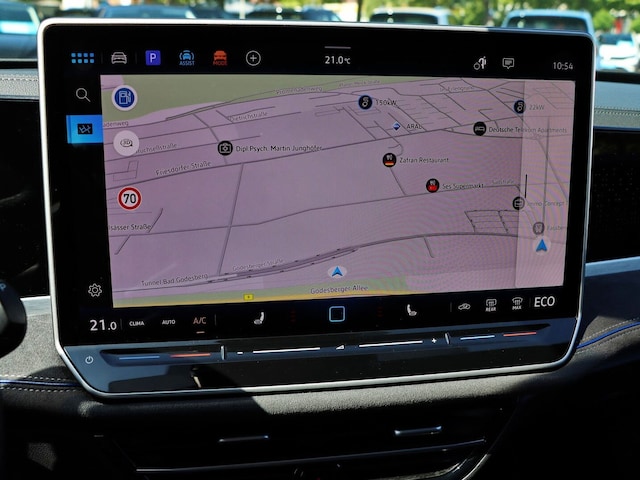 Volkswagen Passat DSG R-Line eHybrid