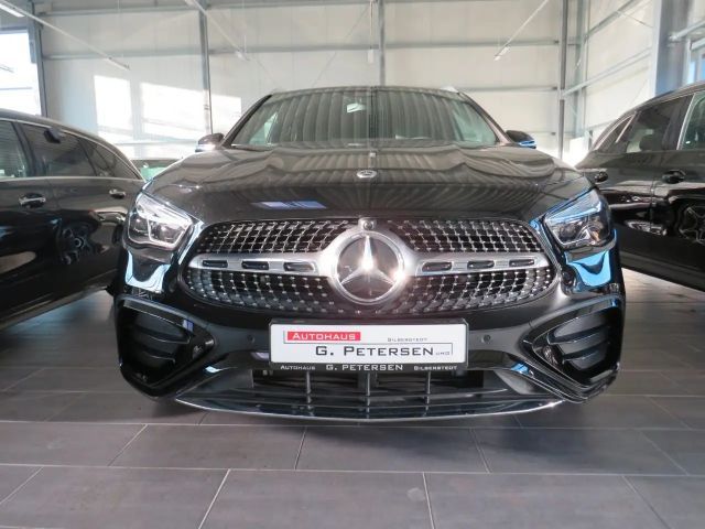 Mercedes-Benz GLA 200 AMG Line GLA 200 d