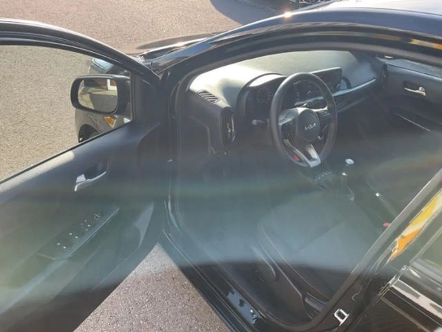 Kia Picanto 1,2 Edition Tempomat Allwetterreifen 14"