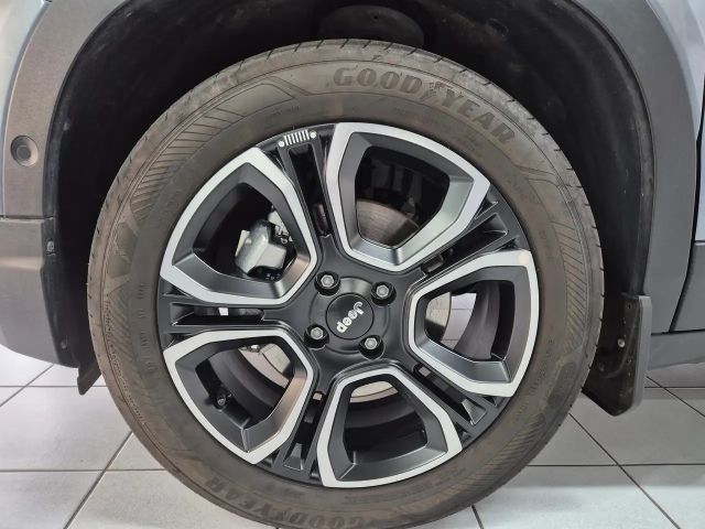 Jeep Avenger Full-Electric Summit