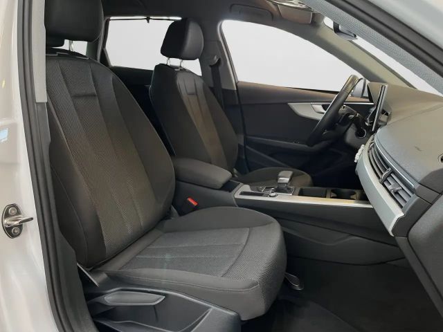 Audi A4 40 TFSI S-Line