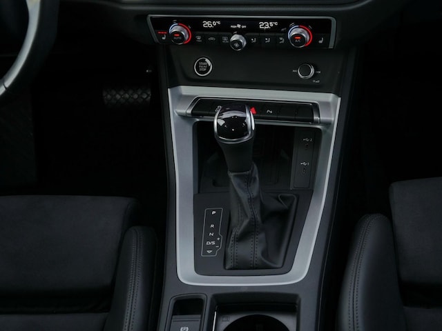 Audi Q3 35 TDI S-Line S-Tronic