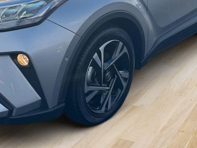 Toyota C-HR Hybride Team D