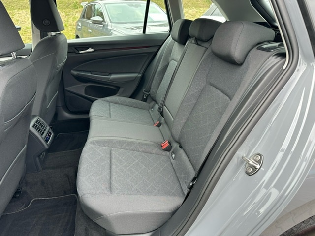 Volkswagen Golf 1.5 TSI Life Variant