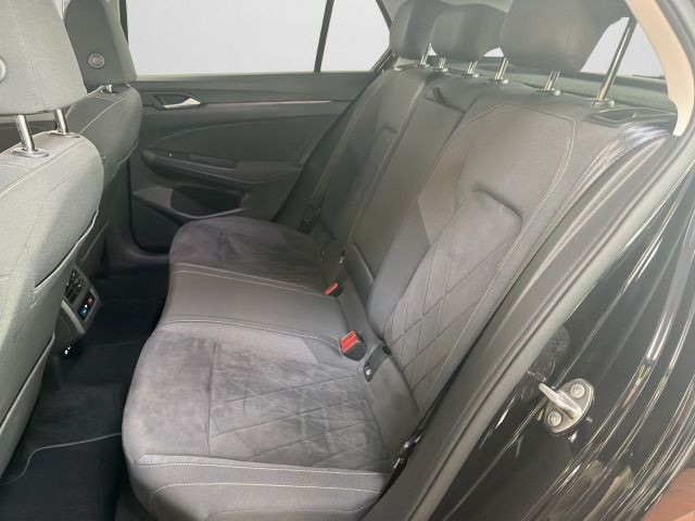 Volkswagen Golf 1.5 TSI Golf VIII Style