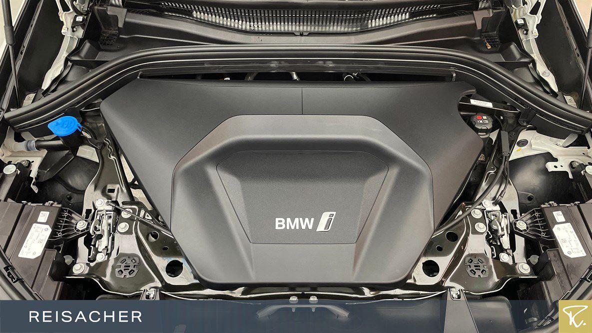 BMW iX1 xDrive30