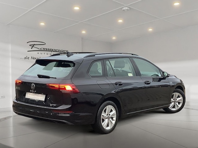 Volkswagen Golf 1.5 TSI DSG Life Variant