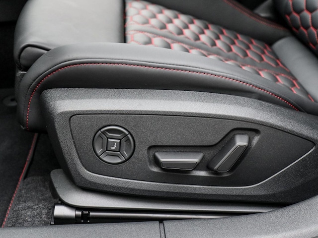 Audi RS3 Quattro S-Tronic Sedan