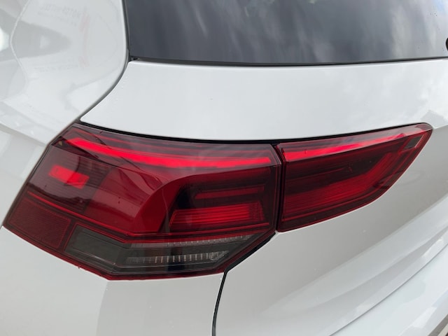 Volkswagen Golf 1.5 TSI Golf VIII R-Line