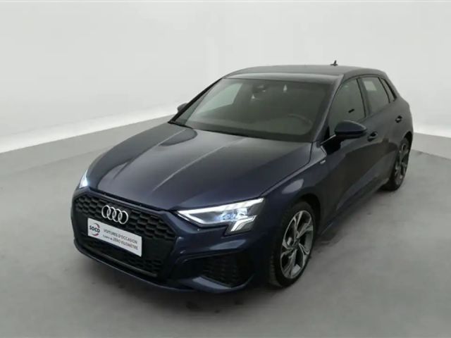 Audi A3 35 TFSI S-Line S-Tronic Sedan