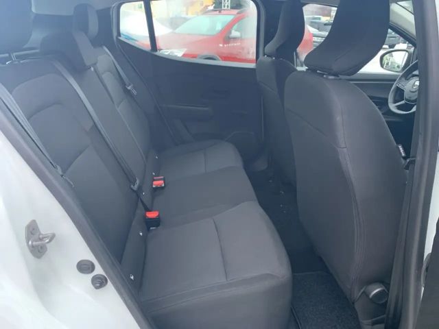 Dacia Sandero Essential