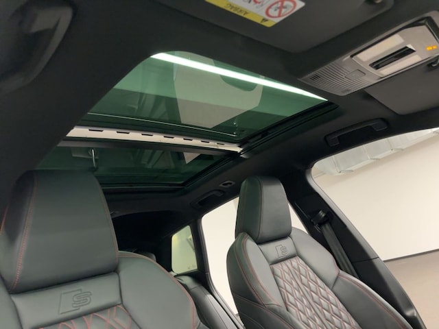 Audi Q4 e-tron 50 Quattro