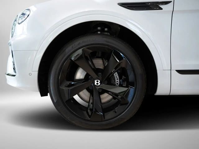Bentley Bentayga V8