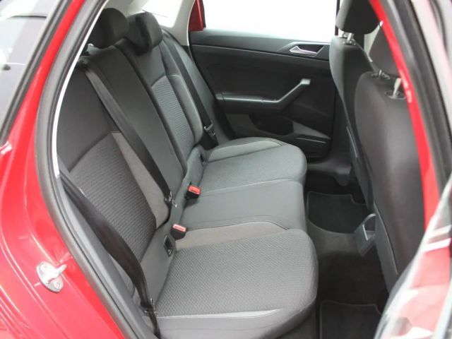 Volkswagen Polo VI Fresh 1.0 LED,SHZ,BT,PDC