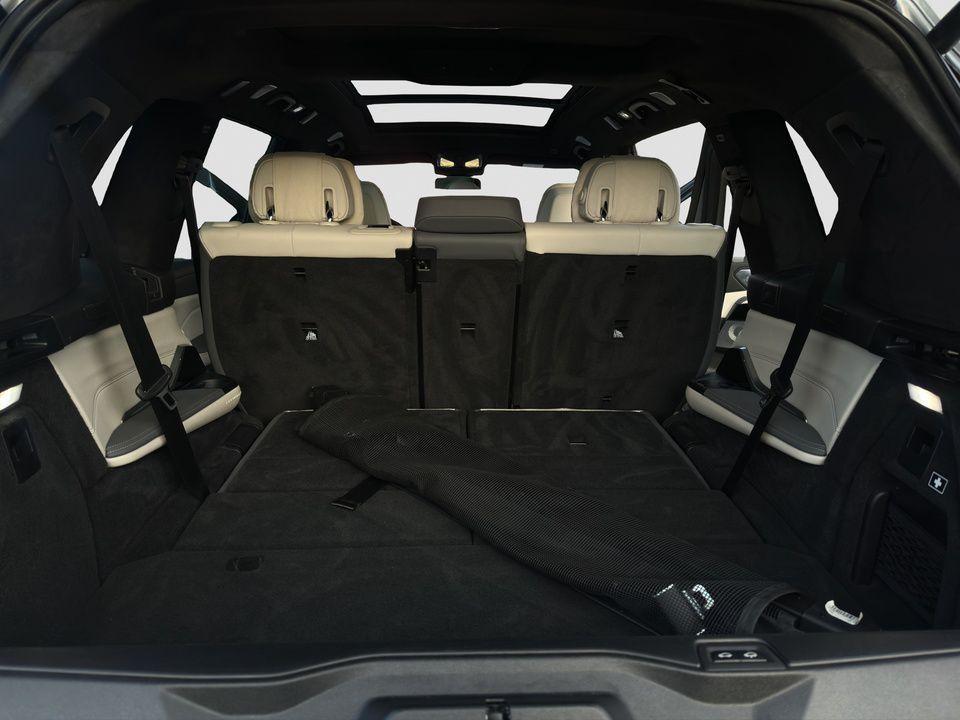 BMW X7 M60i xDrive