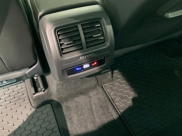 Volkswagen Touran 1.5 TSI DSG