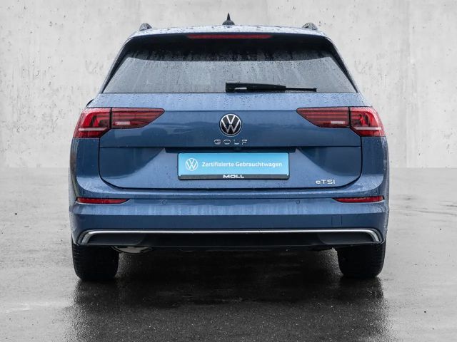 Volkswagen Golf 1.5 eTSI DSG Life Variant