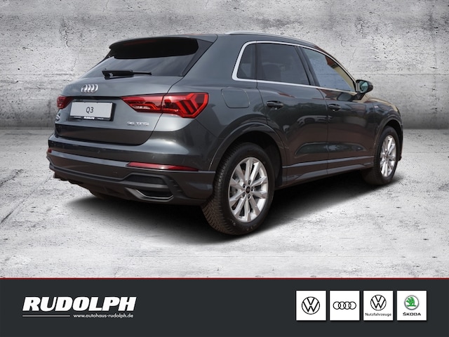 Audi Q3 35 TFSI S-Line S-Tronic