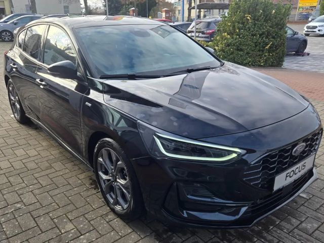 Ford Focus ST Line