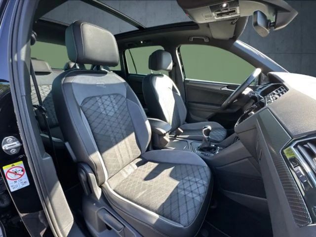 Volkswagen Tiguan 2.0 TDI IQ.Drive R-Line