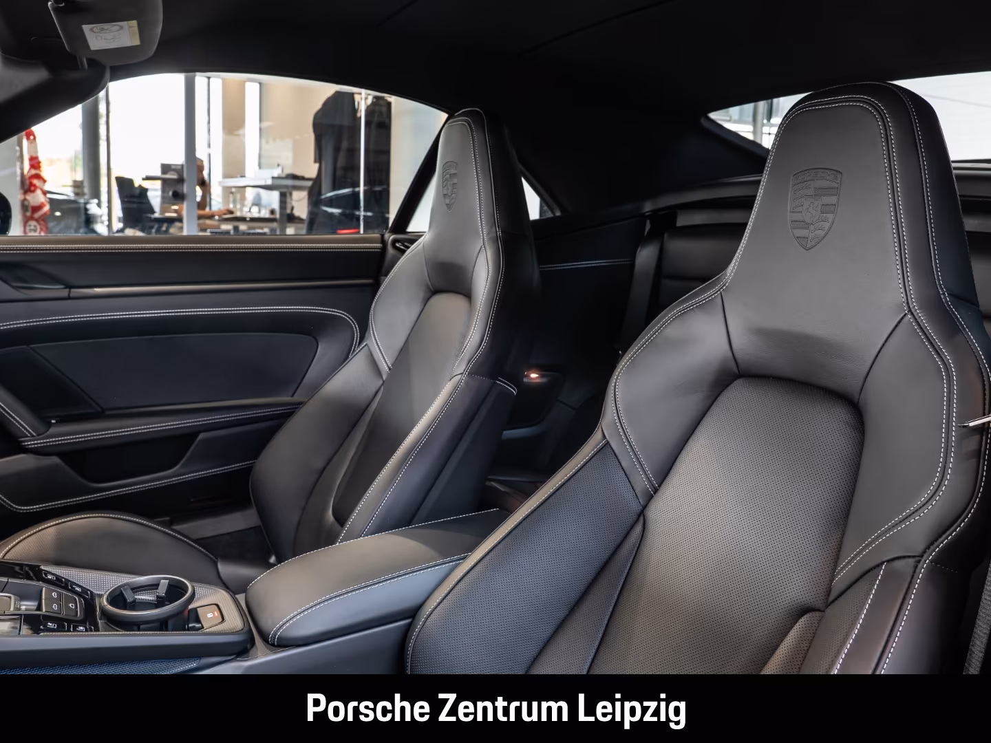 Porsche 911 992 Cabriolet Carrera GTS