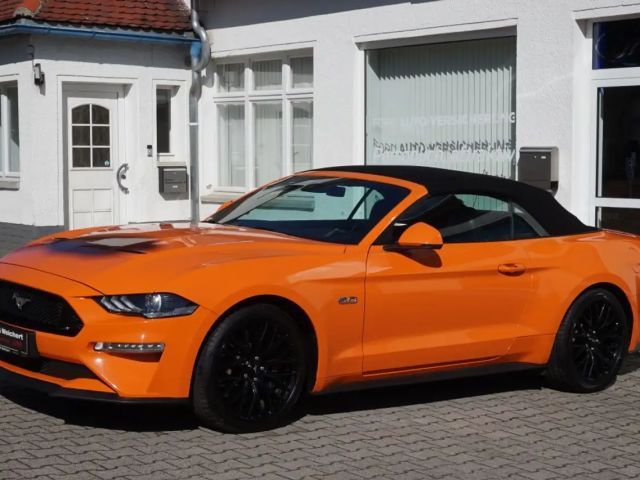 Ford Mustang Convertible GT 5.0 V8