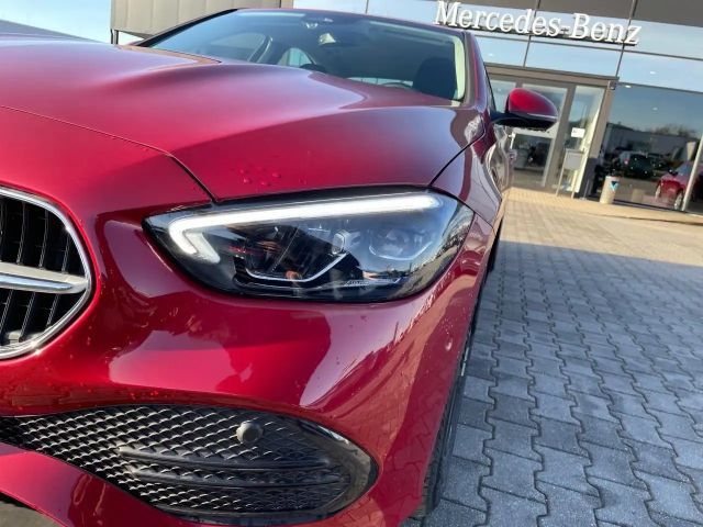 Mercedes-Benz C 180 AVANTGARDE Sedan