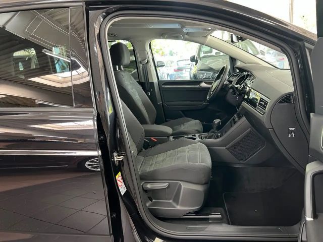 Volkswagen Touran 2.0 TDI Highline