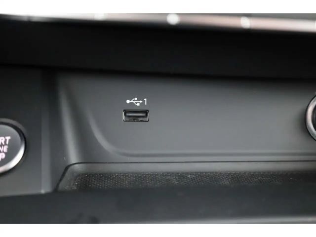 Audi A4 40 TFSI Avant Competition S-Line