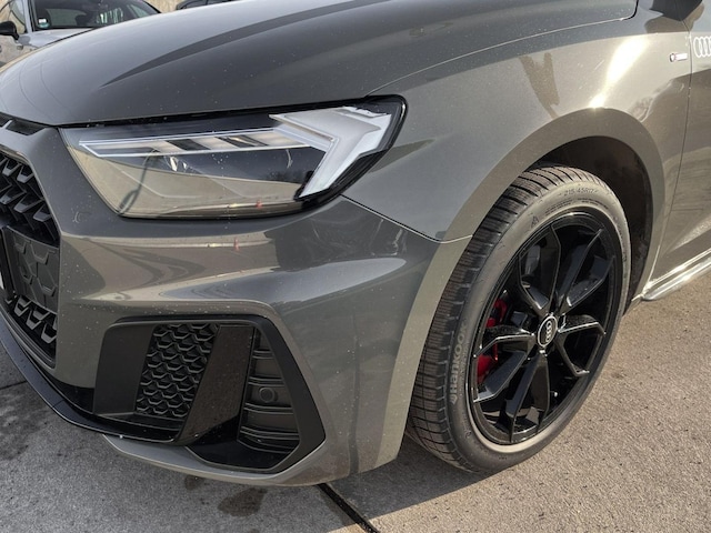 Audi A1 40 TFSI S-Line S-Tronic Sportback