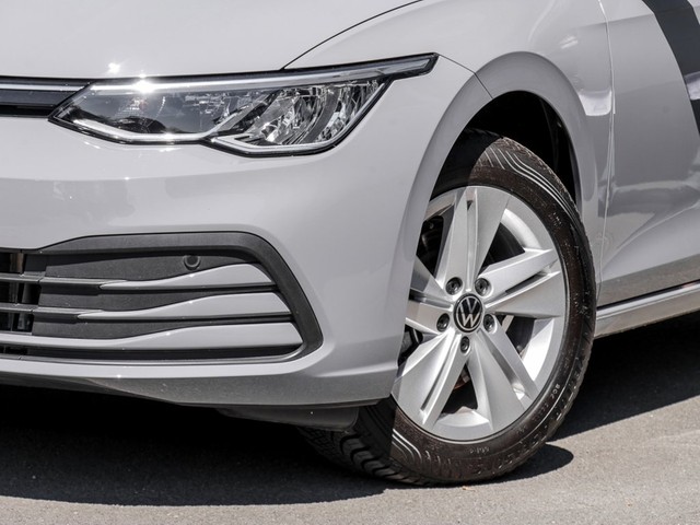 Volkswagen Golf 1.5 eTSI Golf VIII Life