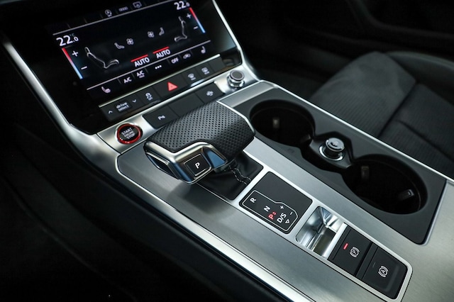 Audi S6 Avant Quattro