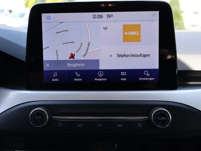 Ford Focus Cool & Connect