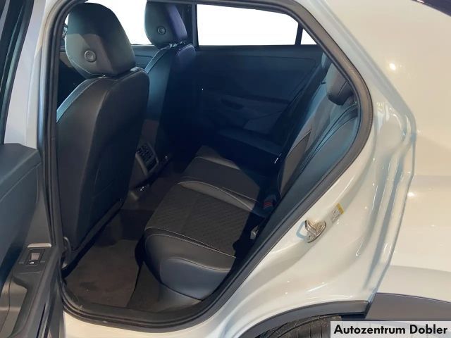 Volkswagen T-Roc 1.5 eTSI DSG R-Line