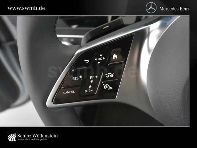 Mercedes-Benz B 180 Progressive