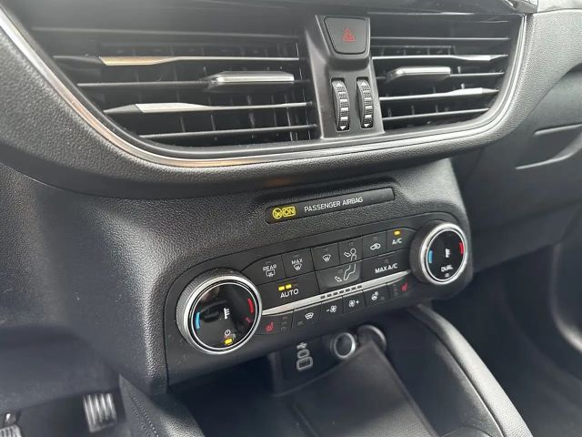 Ford Kuga Plug in Hybrid Titanium